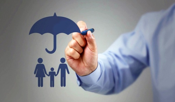 برقراری بیمه سلامت برای تمام افراد فاقد بیمه