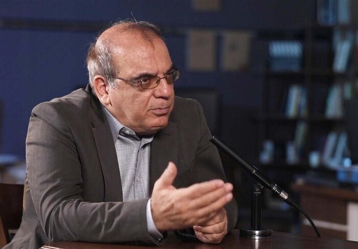 هیات منصفه دادگاه‌ مطبوعات «عباس عبدی» و «روزنامه اعتماد» را مجرم شناخت