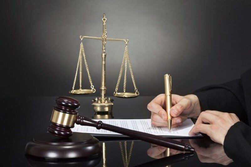 ارائه مشاوره حقوقی رایگان به ایثارگران با همکاری وکلای باتجربه