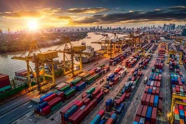 رسوب کالا در بنادر؛ آزمونی برای حکمرانی در شرایط بحران