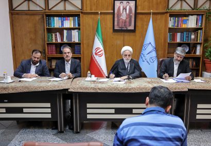 بازدید میدانی رئیس قوه قضاییه از محاکمه متهمان تراستی
